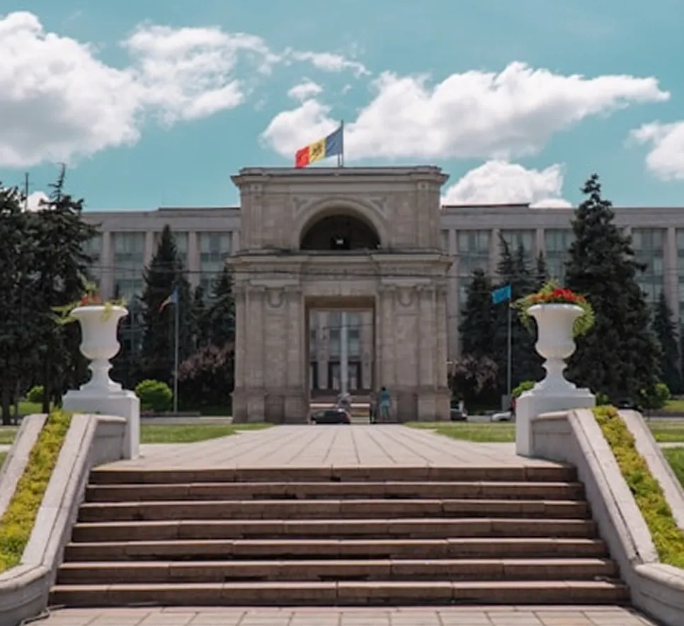 Payroll & Employment Guide Moldova