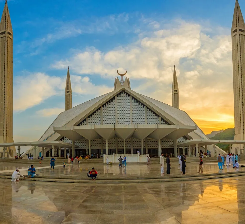 Payroll & Employment Guide Pakistan