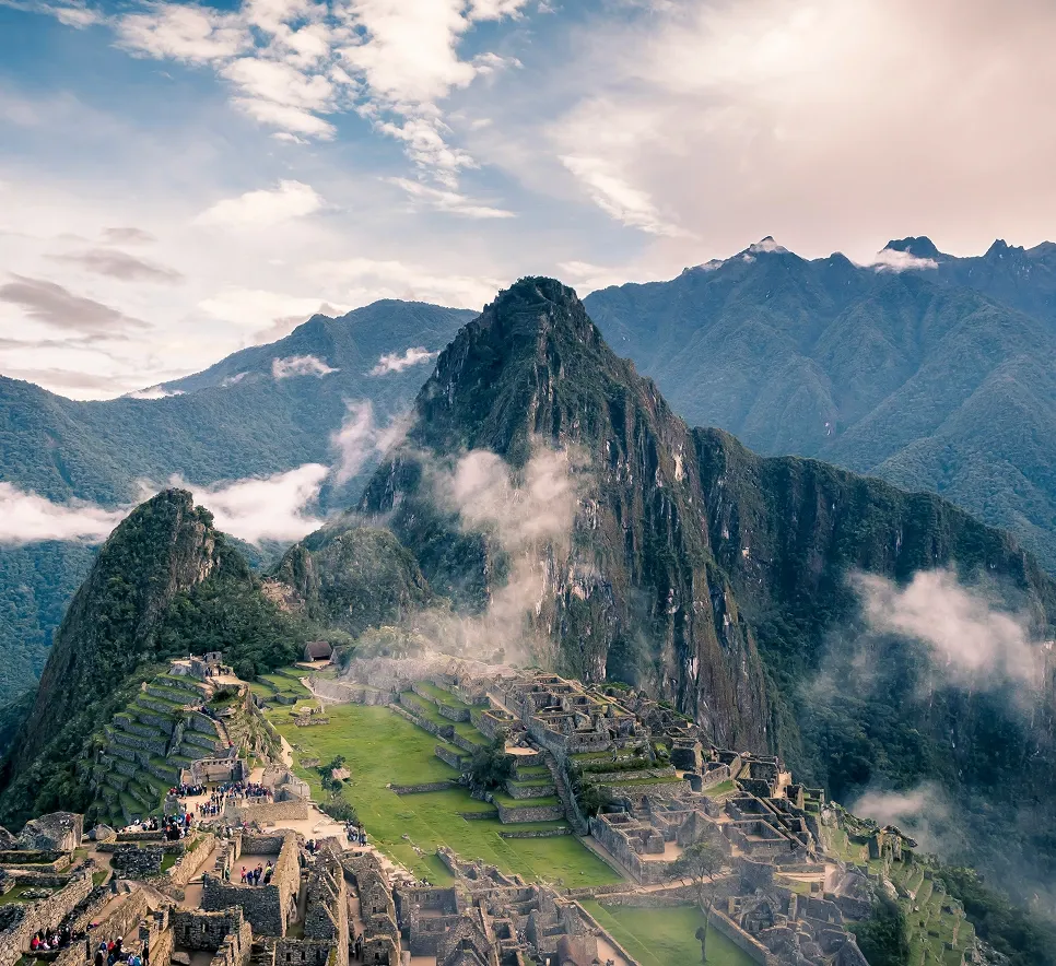 Payroll & Employment Guide Peru