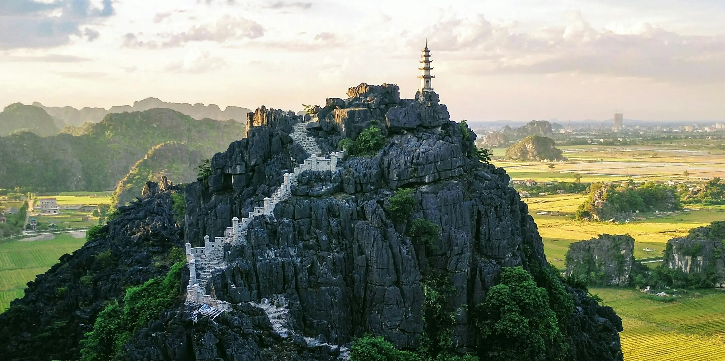 Payroll & Employment Guide Vietnam