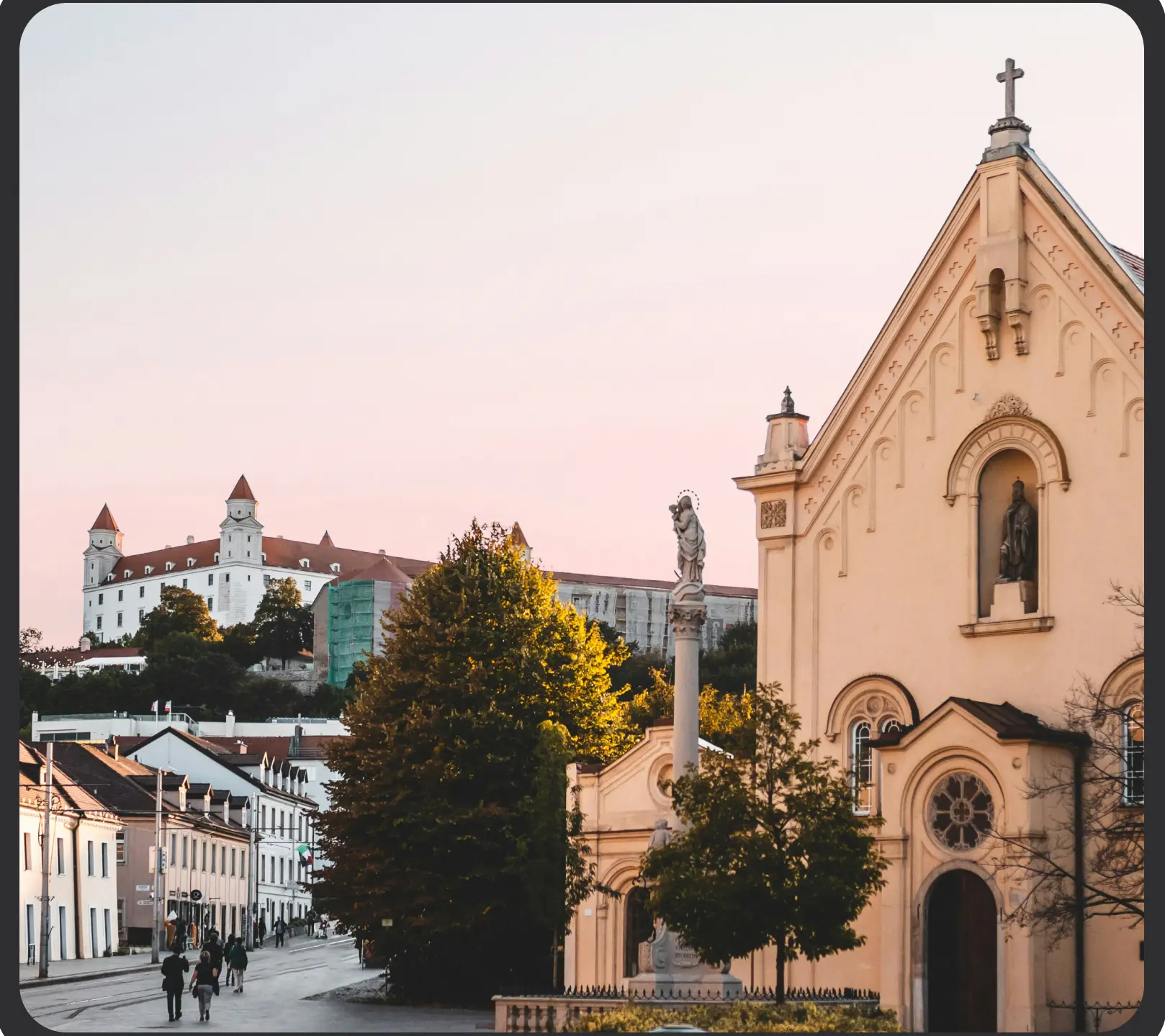 Payroll & Employment Guide Slovakia